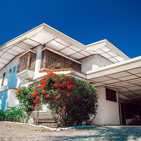 Hotel Santa Elena Antiguo Cuscatlán المظهر الخارجي الصورة