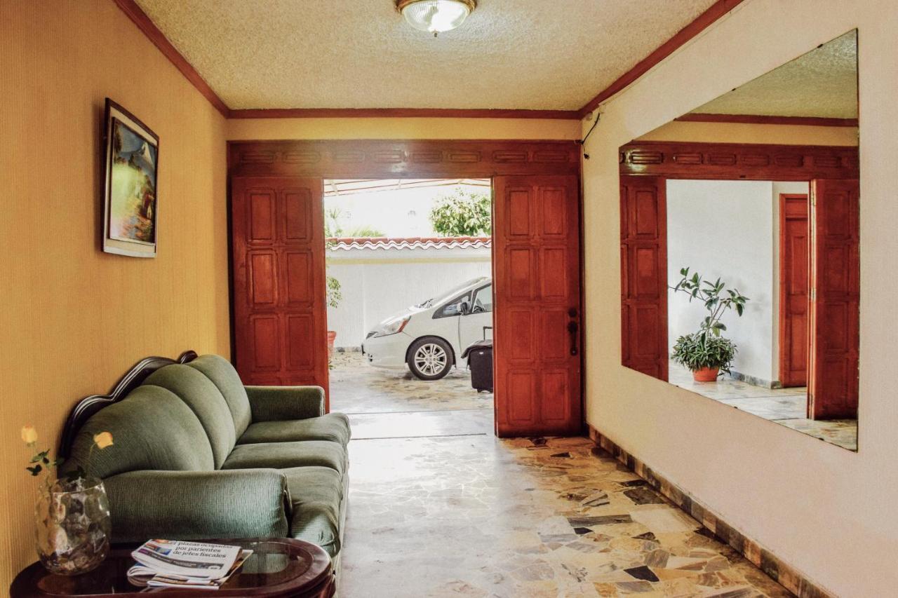 Hotel Santa Elena Antiguo Cuscatlán المظهر الخارجي الصورة